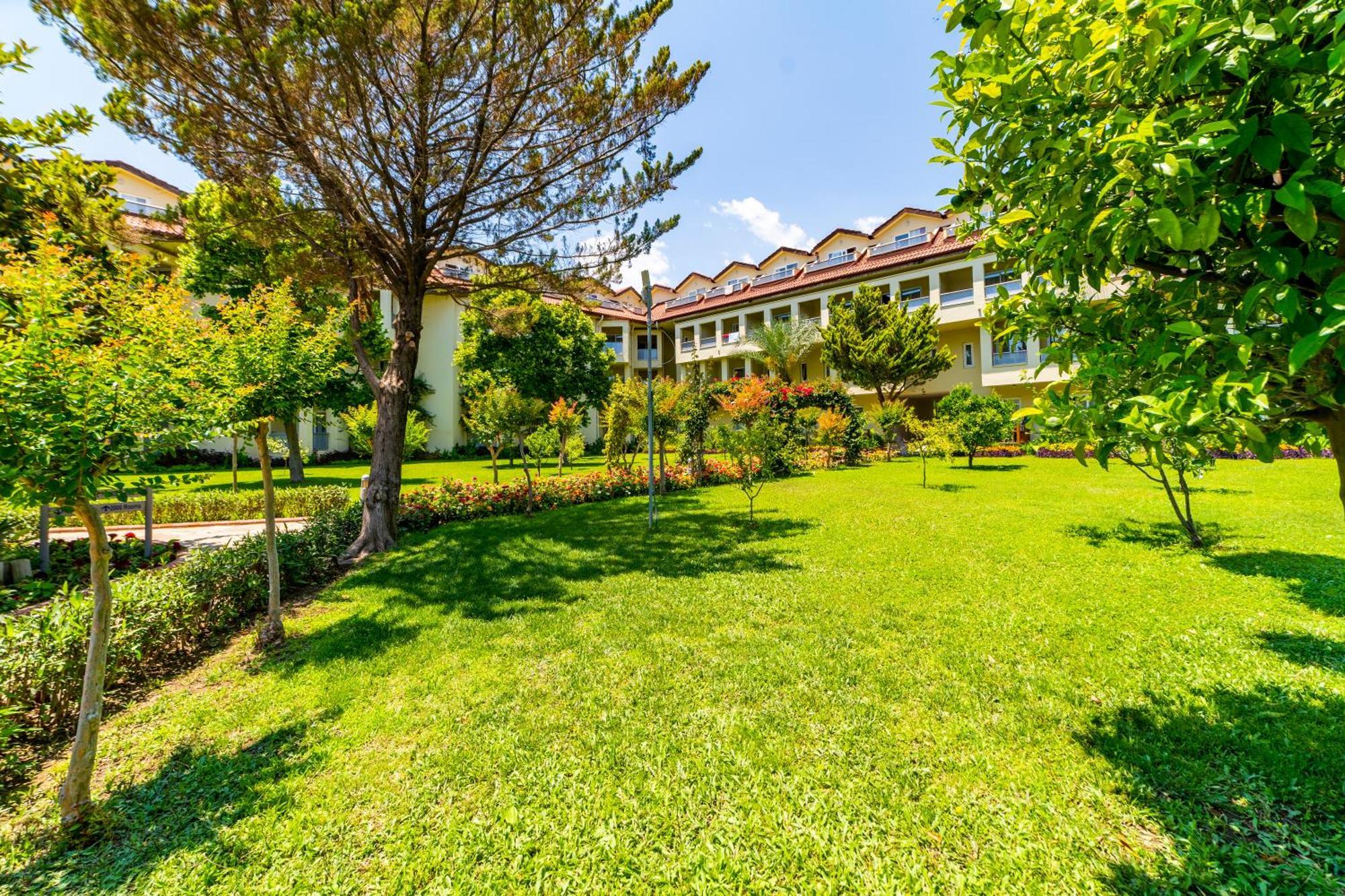 Queen'S Park Le Jardin Kemer Exterior foto